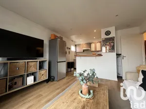 Apartment at Maisons-Laffitte (78600)