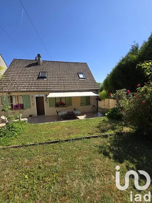 Maison traditionnelle à Cambronne-lès-Clermont (60290)