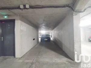 Parking à Courbevoie (92400)