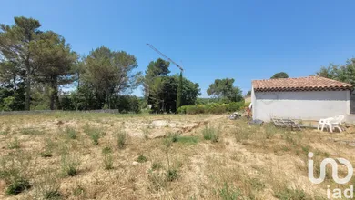 Building plot in Fox-Amphoux (83670)