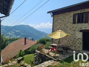 Village house at Crêts en Belledonne (38830)