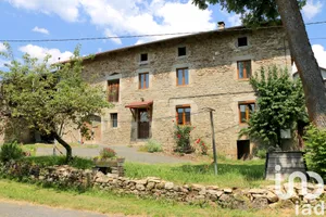 Maison à Saint-Bonnet-le-Chastel (63630)