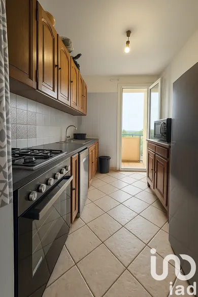 Appartement à Sorgues (84700)
