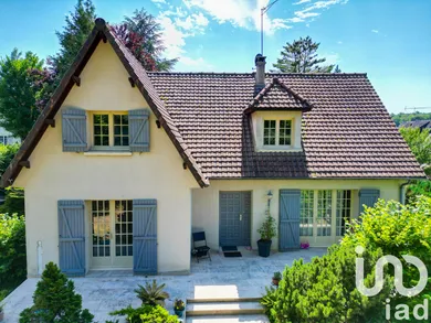 House at Cerny (91590)