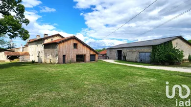 Maison de campagne à Jaure (24140)