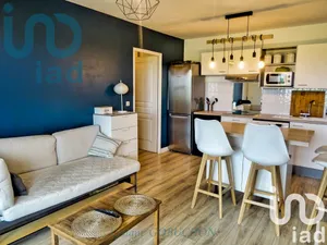 Apartment at Parempuyre (33290)