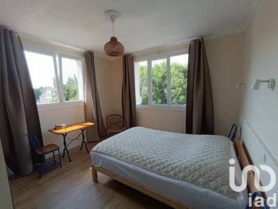 Appartement à Bourbonne-les-Bains (52400)