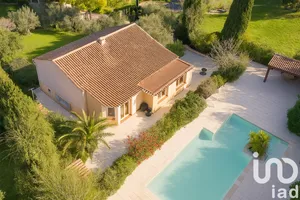 Traditional house at Plascassier (06130)