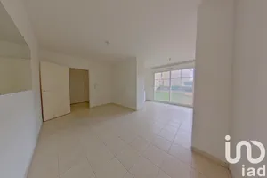 Apartment at Lieusaint (77127)