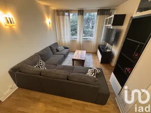 Apartment at Pantin (93500)