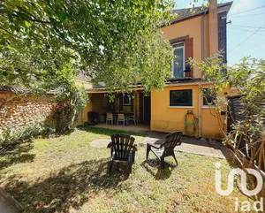 Village house at Arces-Dilo (89320)