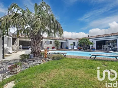 Maison d'architecte à Charron (17230)