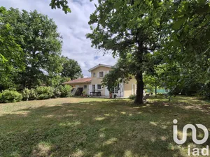 House at Parempuyre (33290)