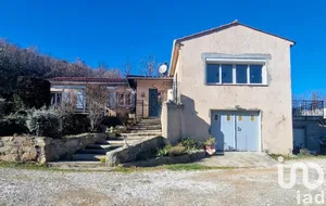 Traditional house at Clara-Villerach (66500)