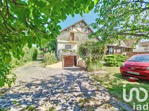 House at Sartrouville (78500)
