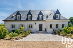 Demeure à Saint-Cyr-sur-Loire (37540)