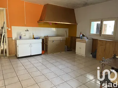 Park home in Saint-Pierre-de-l'Isle (17330)