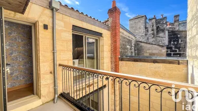 Apartment in Bordeaux (33000)