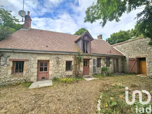 Traditional house at Saint-Ay (45130)