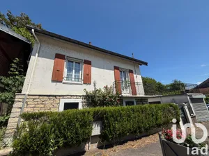 Townhouse at Arc-lès-Gray (70100)