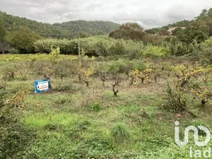 Terrain à bâtir à Pierrefeu-du-Var (83390)