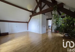 Traditional house at Lamorlaye (60260)