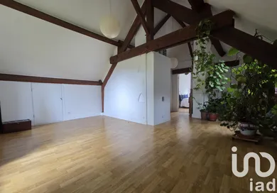 Traditional house at Lamorlaye (60260)