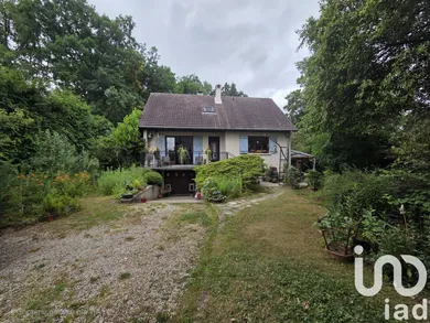 Traditional house in Lamorlaye (60260)