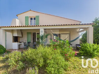 Maison à Sainte-Marie-de-Ré (17740)