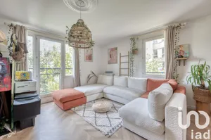 Apartment at Le Plessis-Robinson (92350)