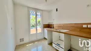 Appartement à Cagnes-sur-Mer (06800)