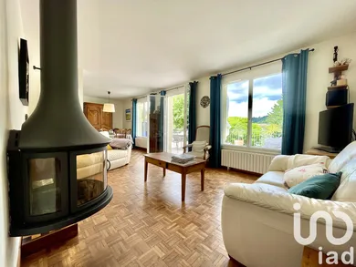 Traditional house in Palaiseau (91120)