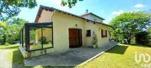 Traditional house at Aynac (46120)