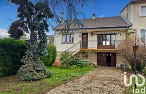 Traditional house at Montfermeil (93370)