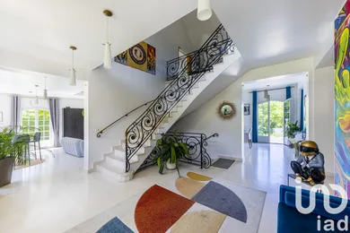 Demeure à Nesles-la-Vallée (95690)