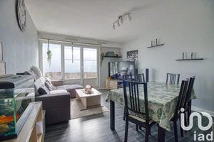 Apartment at Aubergenville (78410)
