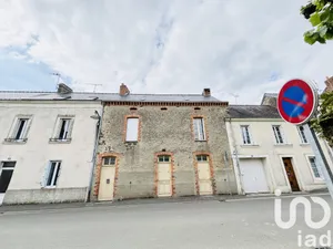 Maison de ville à Challain-la-Potherie (49440)