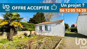 Traditional house at L'Aiguillon-la-Presqu'île (85460)