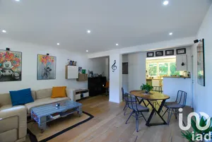 Apartment at Étiolles (91450)