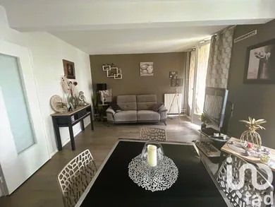 Apartment in Lormont (33310)