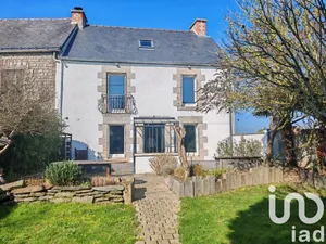 House at Taupont (56800)