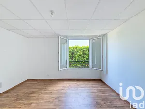 Appartement à Les Essarts-le-Roi (78690)