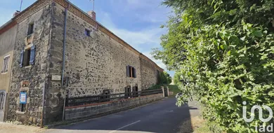 Village house at Salzuit (43230)