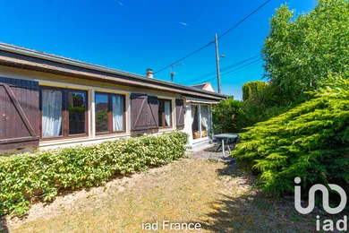 House at Gargenville (78440)