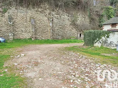 Land at Isle (87170)