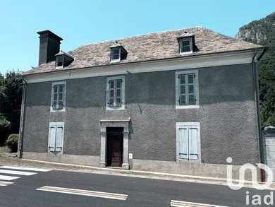 Village house at Agos-Vidalos (65400)