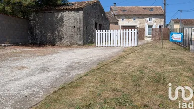 House at Montendre (17130)
