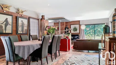 Architectural house at Épernon (28230)