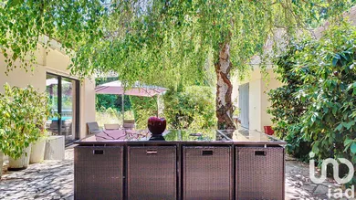 Architectural house in Épernon (28230)