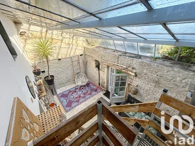 Maison à Brie (16590)